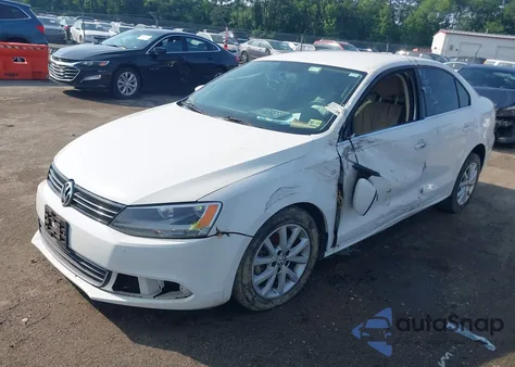 2013 Volkswagen Jetta 2.5L Se from USA, damaged, VIN 3VWBP7AJ3DM357533